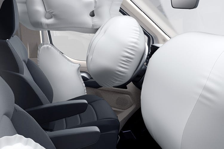 Maxus eDeliver9   airbags